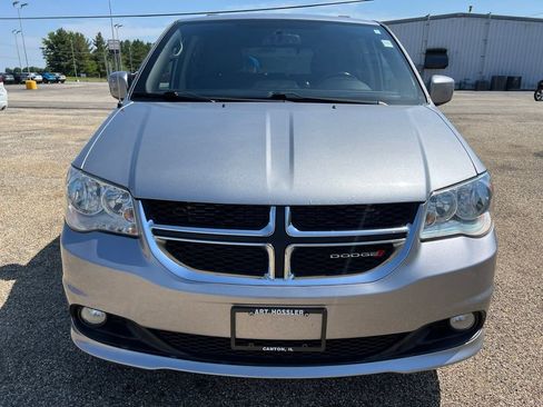 Used 2018 Dodge Grand Caravan SXT FWD image 8