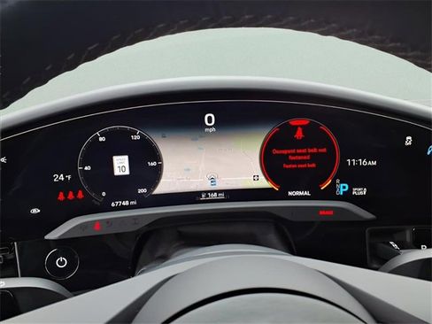 Used 2022 Porsche Taycan image 17