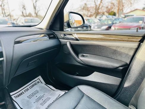 Used 2017 BMW X3 xDrive28i AWD/4WD image 13