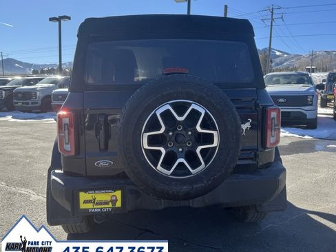 Used 2023 Ford Bronco Outer Banks image 4