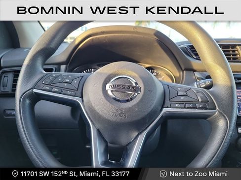 Used 2019 Nissan Rogue Sport SV image 12