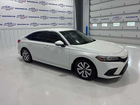 Used 2022 Honda Civic LX image 6