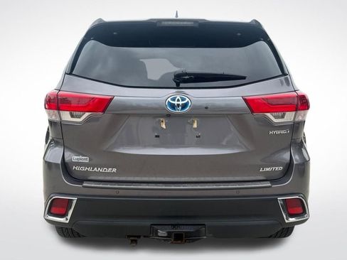 Used 2019 Toyota Highlander Limited Platinum AWD/4WD image 5