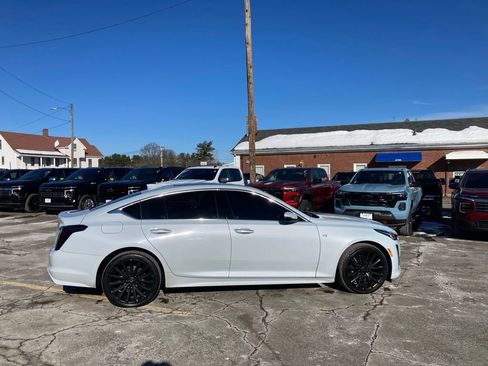 Used 2022 Cadillac CT5 Premium Luxury image 8