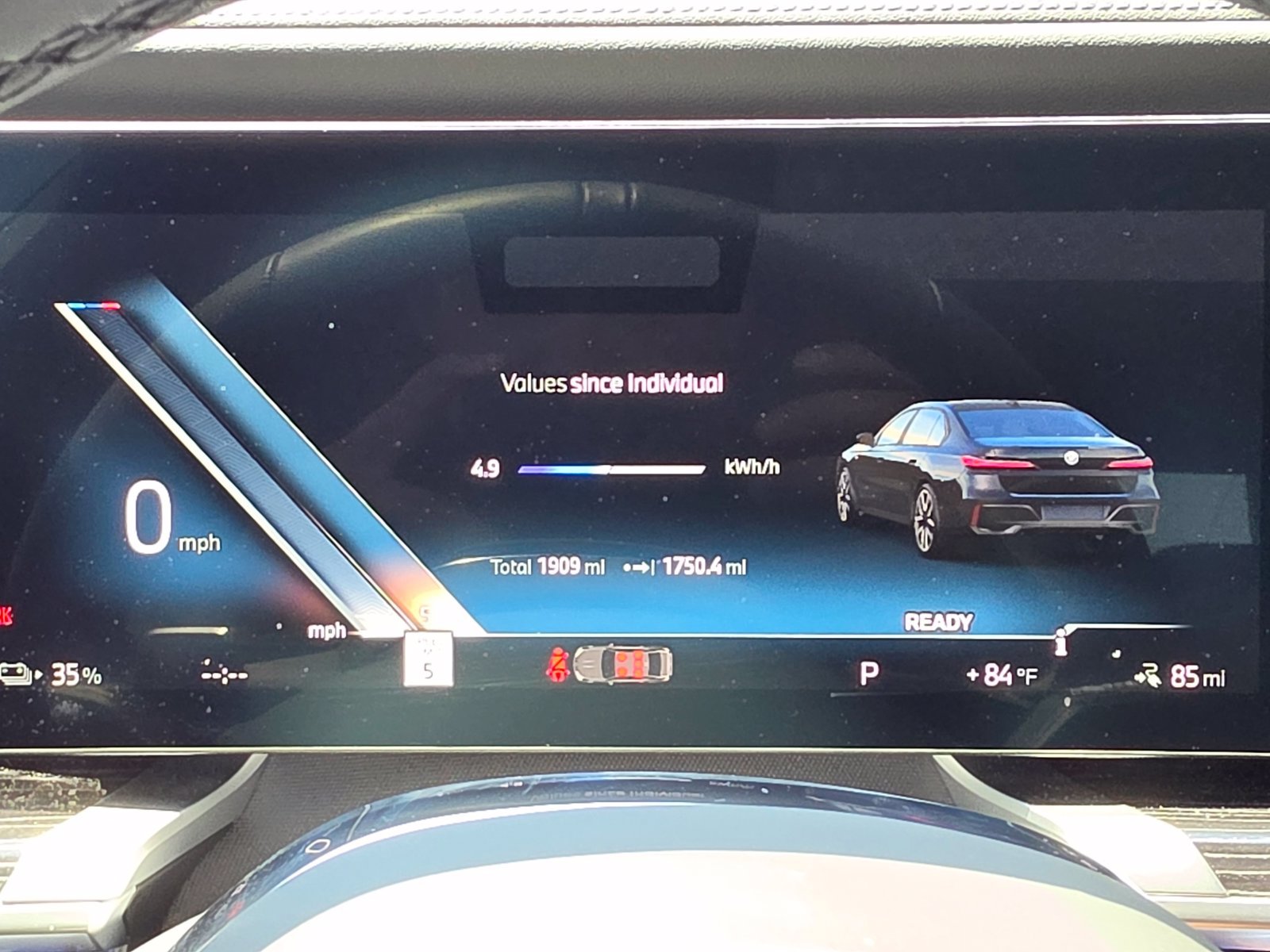 Used 2025 BMW i7 xDrive60 w/ Executive Package AWD/4WD image 18