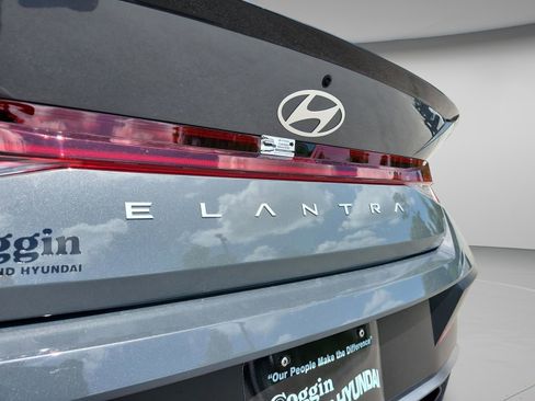New 2026 Hyundai Elantra SEL Sport Premium FWD image 29