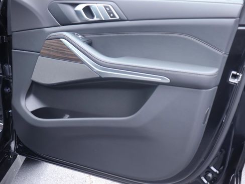 New 2026 BMW X5 xDrive50e w/ M Sport Package image 16