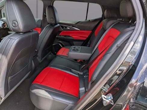 Used 2025 Chevrolet Equinox EV RS image 15