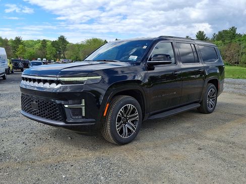 New 2026 Jeep Grand Wagoneer L 4WD image 2