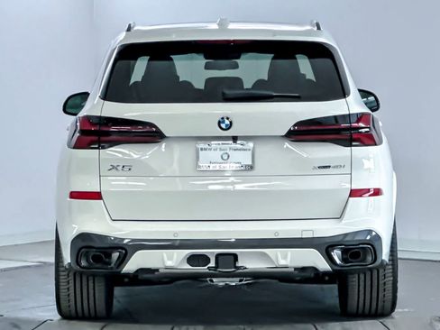 Used 2026 BMW X5 xDrive40i w/ M Sport Package AWD/4WD image 7