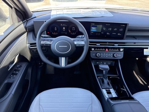 New 2026 Hyundai Santa Cruz SE image 14