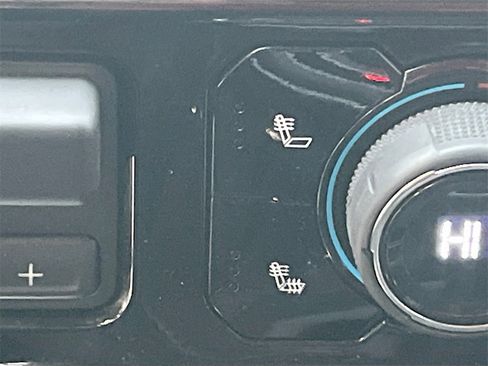 Used 2024 Chevrolet Silverado 1500 LT Trail Boss w/ Convenience Package II image 21