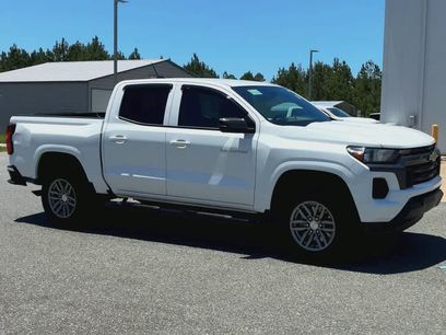 Used 2025 Chevrolet Colorado LT w/ Advanced Trailering Package