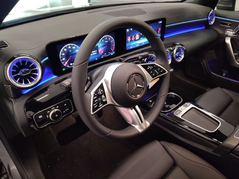 New 2026 Mercedes-Benz CLA 250 image 4