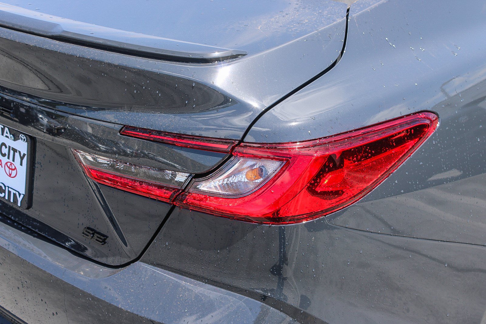 New 2026 Toyota Camry SE FWD image 10