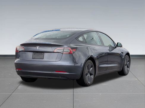 Used 2023 Tesla Model 3 Standard Range RWD image 6