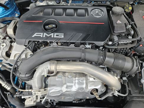 Certified 2025 Mercedes-Benz CLA 35 AMG 4MATIC image 31