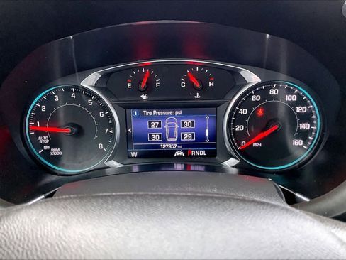 Used 2020 Chevrolet Equinox LT image 25