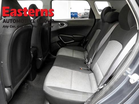 Used 2020 Kia Soul S FWD image 20