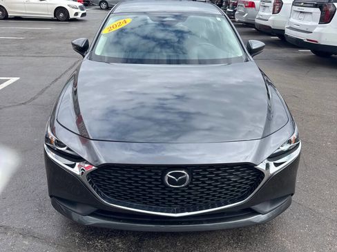 Used 2024 MAZDA MAZDA3 s FWD image 2