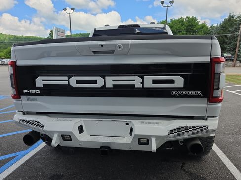 Used 2022 Ford F150 Raptor w/ Equipment Group 801A High AWD/4WD image 4