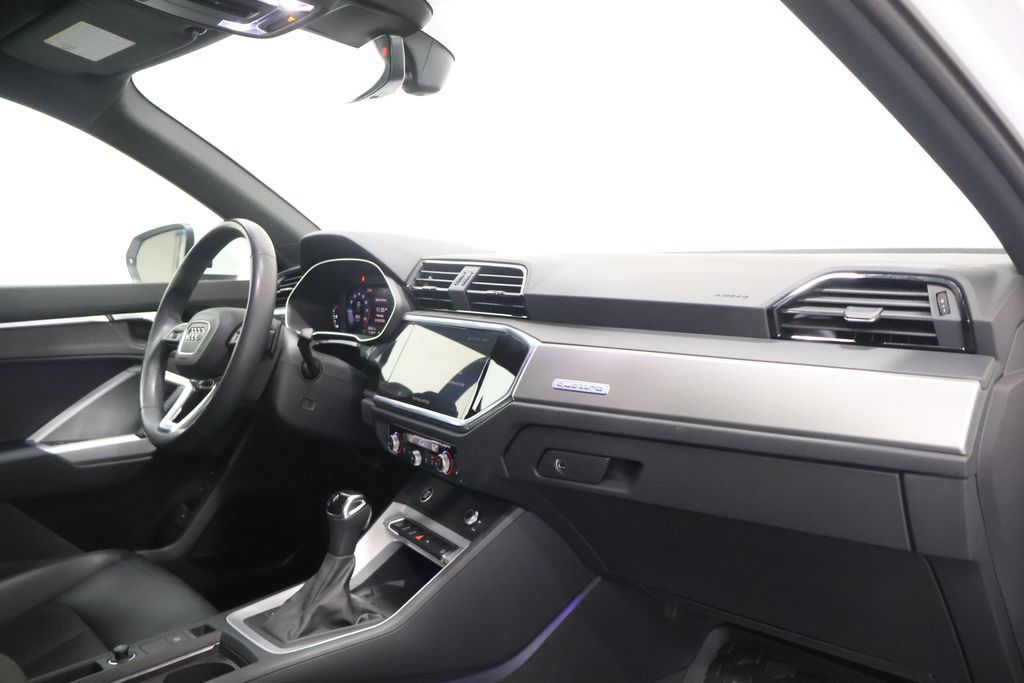 Certified 2023 Audi Q3 2.0T Premium Plus w/ Premium Plus Package AWD/4WD image 23