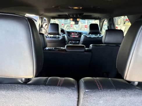 Used 2025 Dodge Durango GT AWD/4WD image 24