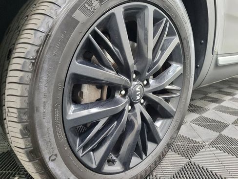 Used 2021 Kia Telluride SX w/ SX Prestige Package image 31