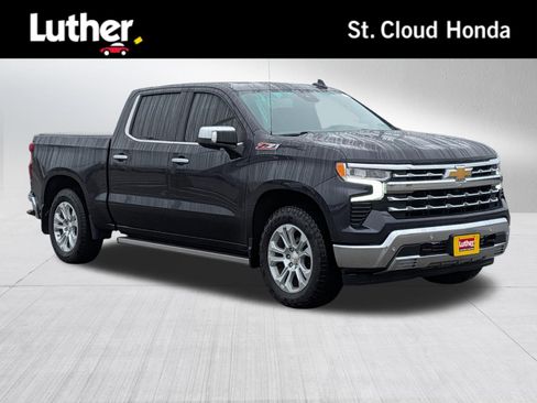 Used 2022 Chevrolet Silverado 1500 LTZ w/ LTZ Premium Package image 1