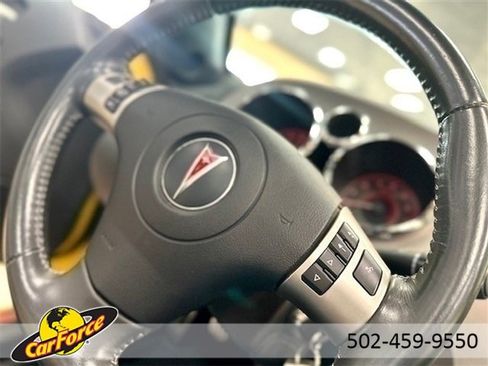 Used 2007 Pontiac Solstice GXP w/ Premium Package image 17