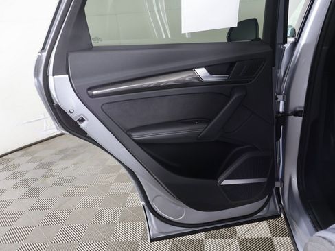 Used 2023 Audi SQ5 Premium Plus w/ Premium Plus Package image 26