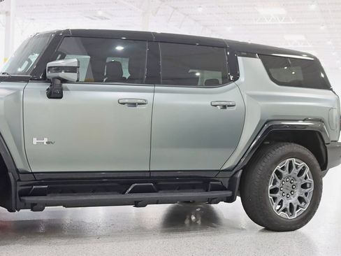 Used 2024 GMC Hummer EV 3X AWD/4WD image 3