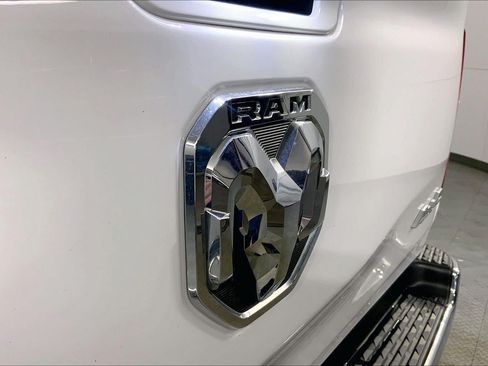Used 2022 RAM 1500 Big Horn AWD/4WD image 29