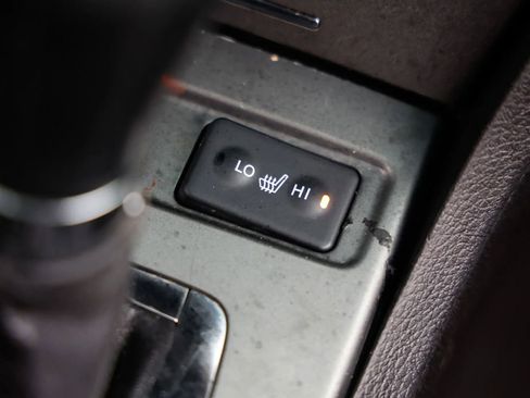 Used 2013 Acura ILX w/ Premium Package FWD image 39