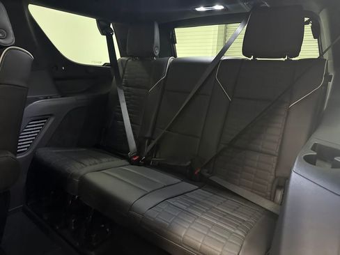 Used 2026 Cadillac Escalade Platinum Sport w/ LPO, ONYX Package AWD/4WD image 13