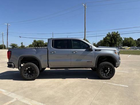Used 2021 GMC Sierra 1500 AT4 w/ AT4 Value Package AWD/4WD image 6