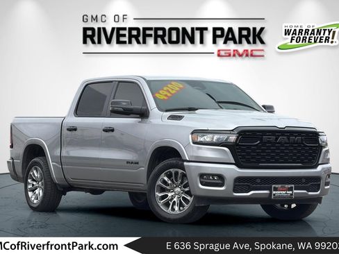 Used 2025 RAM 1500 Big Horn AWD/4WD image 1