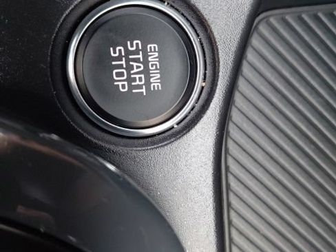 Certified 2025 Kia K4 EX FWD image 16