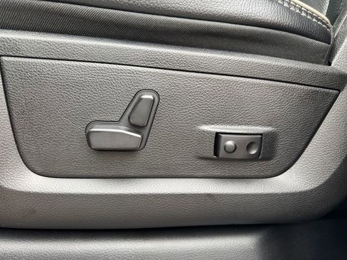 Used 2023 RAM 2500 Laramie image 23