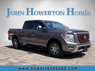 Used 2022 Nissan Titan SV w/ SV Convenience Package