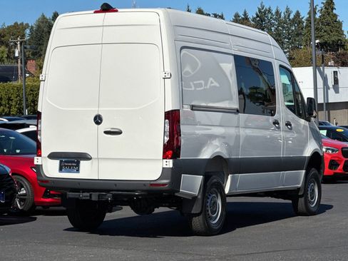 New 2025 Mercedes-Benz Sprinter 2500 image 4