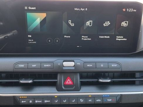 Used 2025 Kia K4 LXS image 15