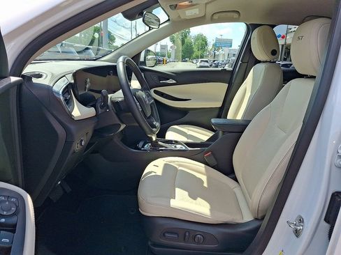 Used 2025 Buick Encore GX Sport Touring w/ Advanced Technology Package AWD/4WD image 14