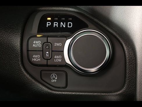 New 2026 RAM 1500 4x4 Crew Cab image 12