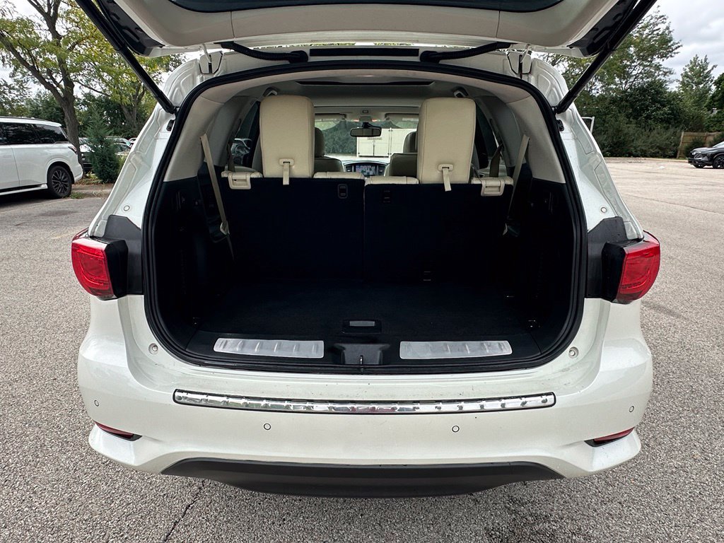 Used 2017 INFINITI QX60 Luxe w/ Deluxe Technology Package AWD/4WD image 18