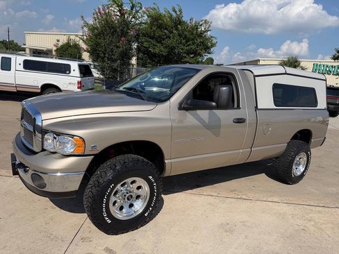 Used 2004 Dodge Ram 2500 Truck SLT w/ Off-Road Group AWD/4WD image 7