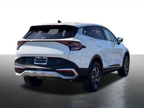Certified 2023 Kia Sportage LX AWD/4WD image 8