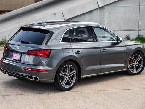 Used 2019 Audi SQ5 Premium Plus w/ Premium Plus Package image 46