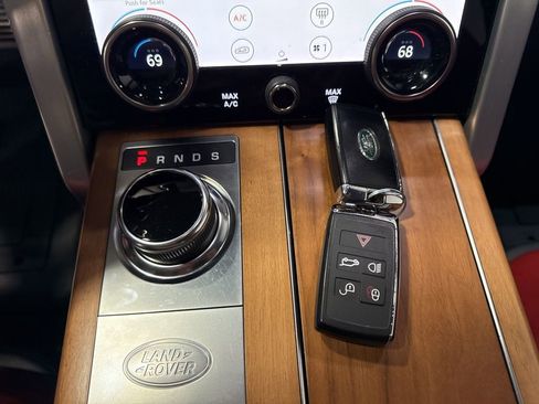Used 2019 Land Rover Range Rover Autobiography AWD/4WD image 39