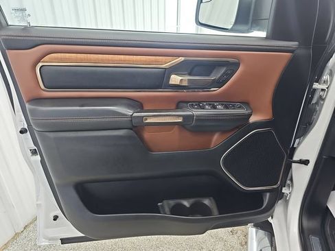 Used 2022 RAM 1500 Limited w/ Trailer Tow Group AWD/4WD image 10